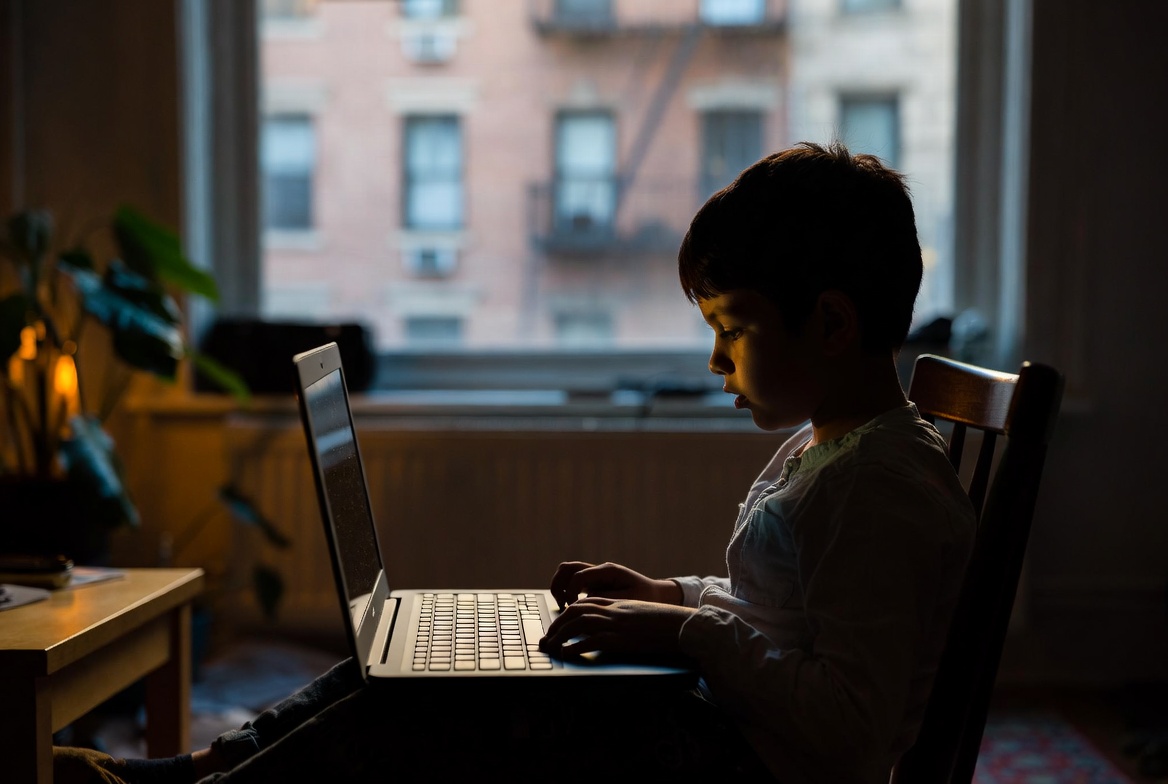 Laptops renovadas para niños